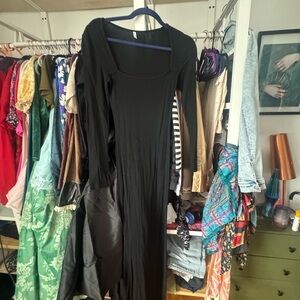Elegant Black Maxi Dress
